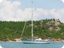 Hallberg-Rassy 42 E - Sailing boat