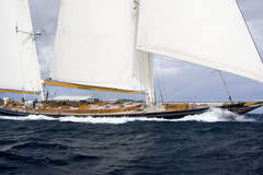velero Renaissance Yacht imagen 2