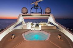 Motorboot Sunseeker 131 feet Bild 3