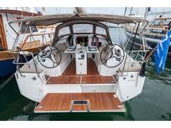 Jeanneau Sun Odyssey 410 - Elcano (sailing yacht)