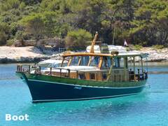 Kajute - Tiho (classic boat)