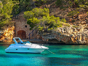 Motorboot in Griechenland kaufen / verkaufen.